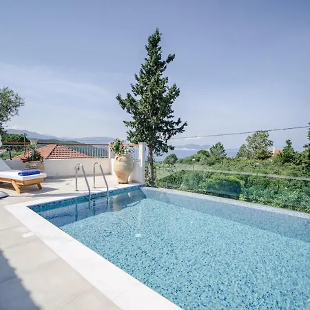 Βίλα Pithari Stone Villa *